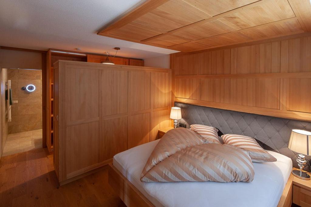 Ferienwohnung Smart Living Damuels Bagian luar foto