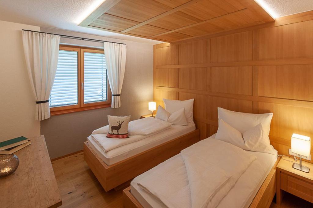 Ferienwohnung Smart Living Damuels Bagian luar foto